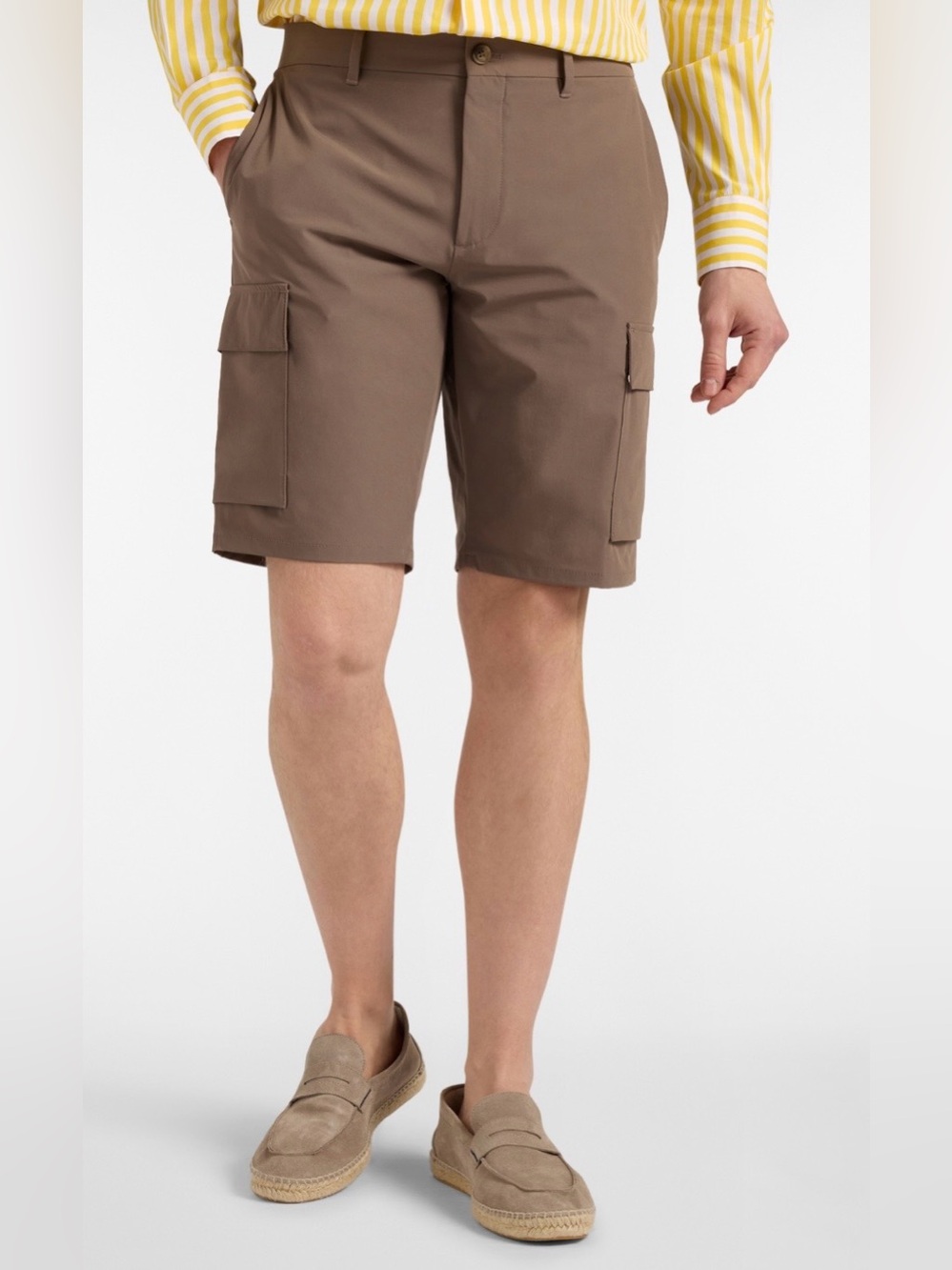 Five Four Men’s Taupe Cargo Shorts with Flap Pockets Size Waist 31